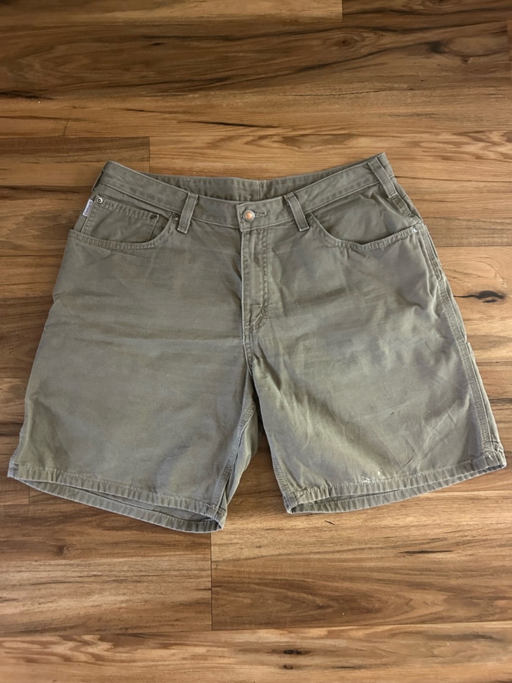 Carhartt Tan Women’s Work Shorts Size 14